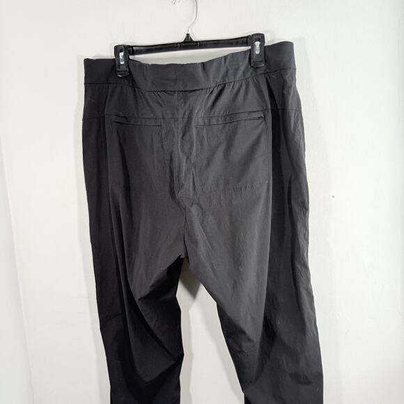 Athleta Black Trekkie Hike Pants Mid Rise Ripstop Drawcord Ankle Women Size 18 - Picture 11 of 12